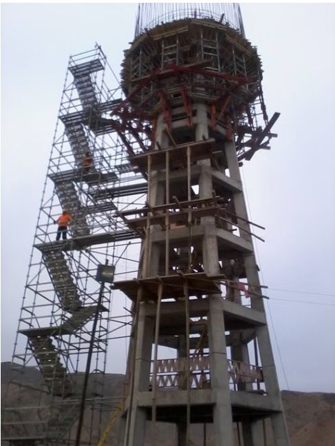 Construcción del tanque elevado del Penal de Chincha